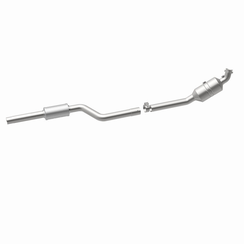 MagnaFlow Mercedes-Benz California Grade CARB Compliant Direct-Fit Catalytic Converter 5561919 360 Degree Image Set