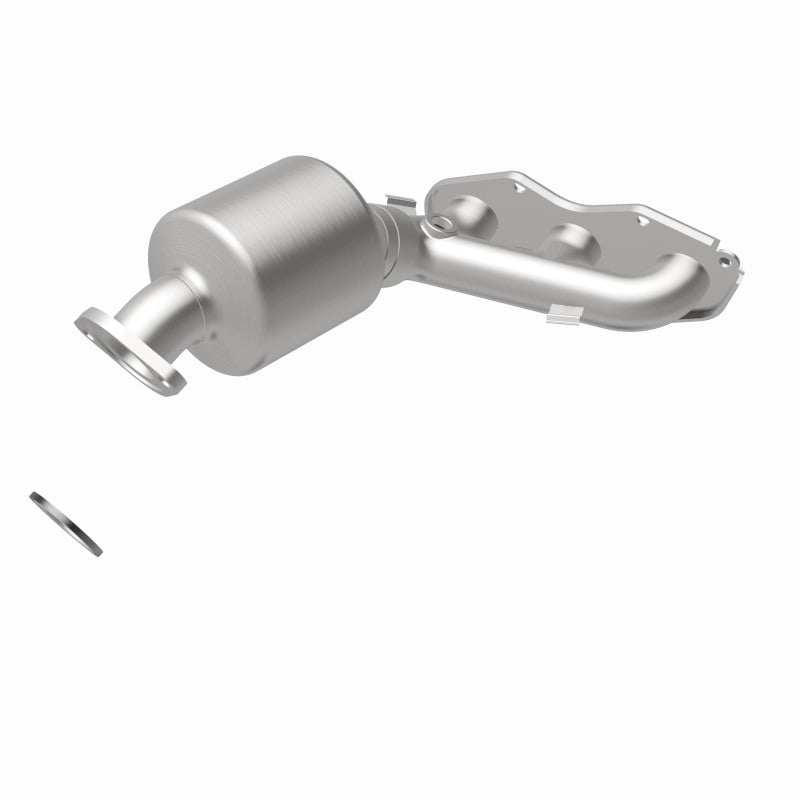 MagnaFlow Toyota OEM Grade Federal / EPA Compliant Manifold Catalytic Converter 52580 360 Degree Image Set