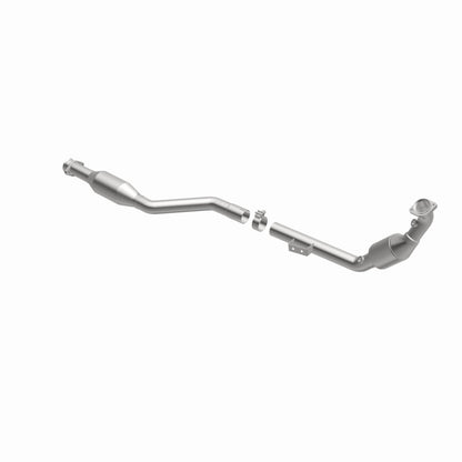 MagnaFlow Mercedes-Benz California Grade CARB Compliant Direct-Fit Catalytic Converter 454037 360 Degree Image Set