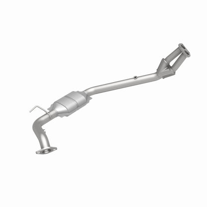 MagnaFlow Isuzu OEM Grade Federal / EPA Compliant Direct-Fit Catalytic Converter 49004 360 Degree Image Set