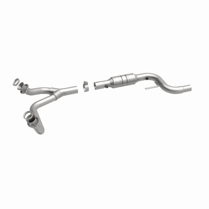 MagnaFlow OEM Grade Federal / EPA Compliant Direct-Fit Catalytic Converter 51090 360 Degree Image Set