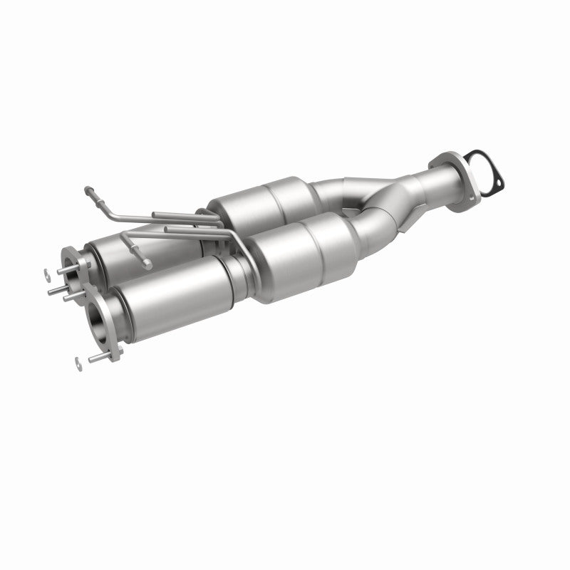 MagnaFlow Volvo XC90 OEM Grade Federal / EPA Compliant Direct-Fit Catalytic Converter 51850 360 Degree Image Set