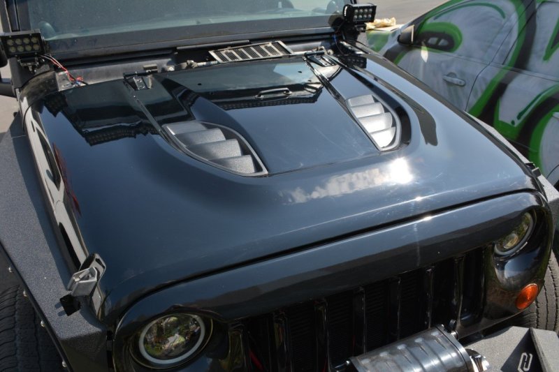 DV8 Offroad 07-18 Jeep Wrangler JK Rubicon 10th Anniversary Replica Hood HDMB07-TA HDMB07-TA Photo - Close Up