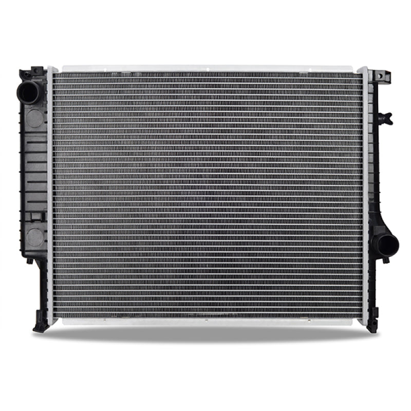 Mishimoto 1988-1999 BMW 3-Series/1995-1999 BMW M3 , Manual Replacement Radiator R1841-MT Photo - out of package