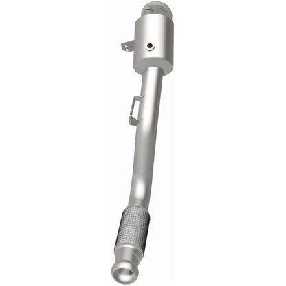 MagnaFlow Mercedes-Benz Metris OEM Grade Federal / EPA Compliant Direct-Fit Catalytic Converter 21-897 Photo - out of package