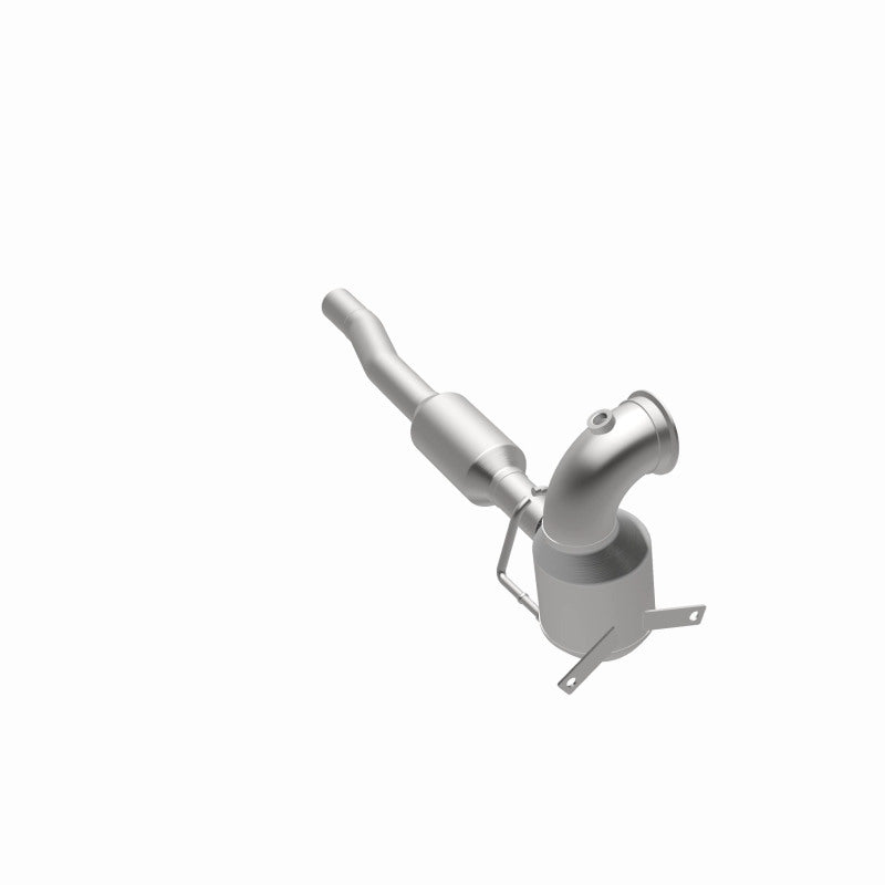 Magnaflow 16-18 Volkswagen Jetta L4 OEM Underbody Single Direct Fit Converter 280134 280134 360 Degree Image Set