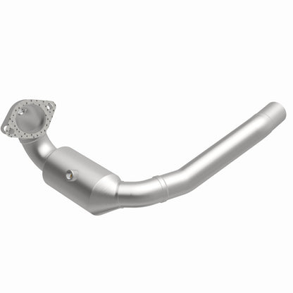MagnaFlow OEM Grade Federal / EPA Compliant Direct-Fit Catalytic Converter 21-603 360 Degree Image Set