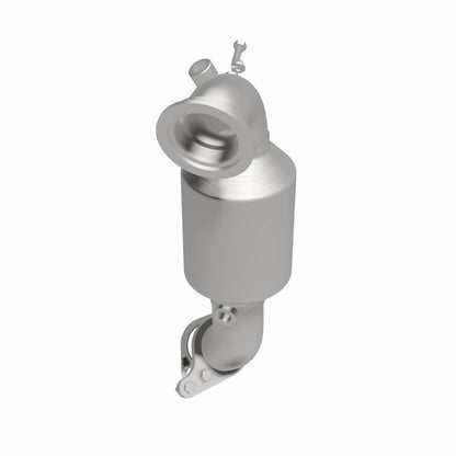 MagnaFlow Chevrolet Malibu California Grade CARB Compliant Direct-Fit Catalytic Converter 5561421 360 Degree Image Set