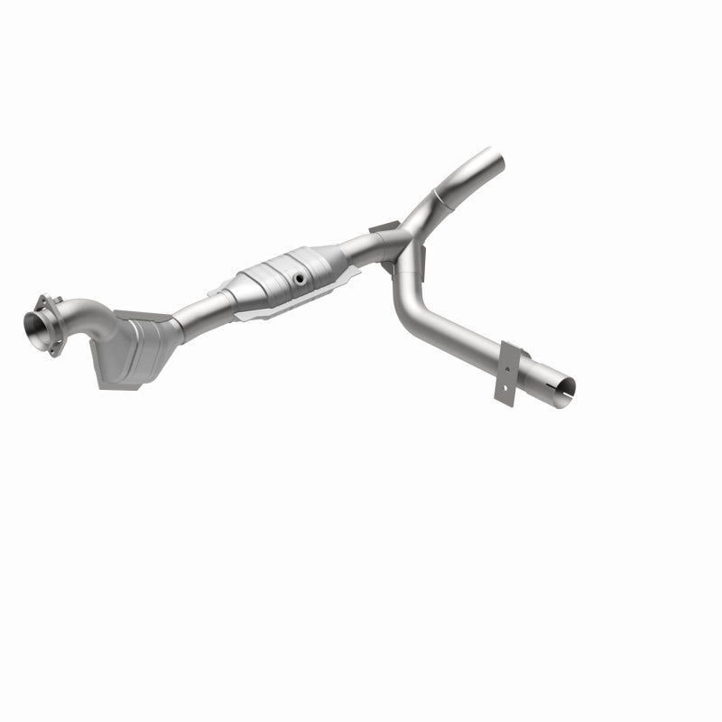 MagnaFlow Ford OEM Grade Federal / EPA Compliant Direct-Fit Catalytic Converter 51839 360 Degree Image Set