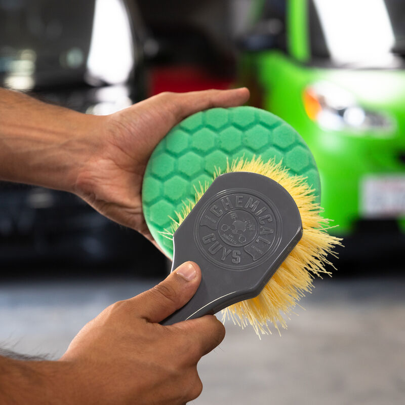 Chemical Guys Stiffy Brush For Carpets & Durable Surfaces - Yellow (P12) ACCG02 ACCG02 User 1