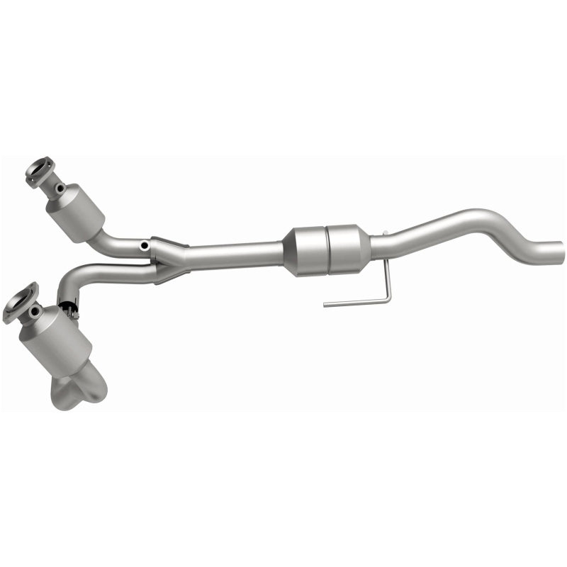 MagnaFlow Dodge Durango OEM Grade Federal / EPA Compliant Direct-Fit Catalytic Converter 51338 Photo - out of package