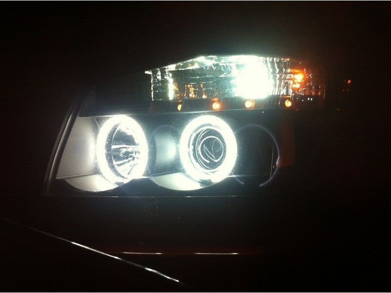 Spyder Nissan Titan 04-14/Armada 04-07 Projector Headlights CCFL Halo LED Blk PRO-YD-NTI04-CCFL-BK 5030207 5030207 User 1