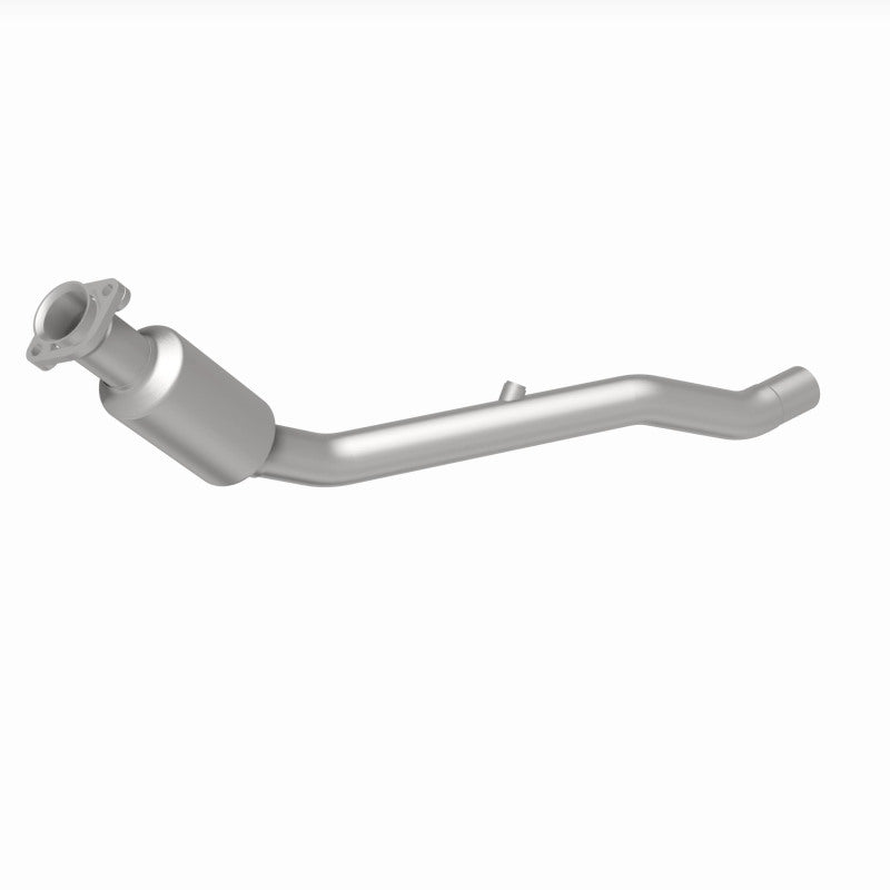 Magnaflow 05-06 Land Rover LR3 4.4L Direct Fit Converter 4651718 4651718 360 Degree Image Set