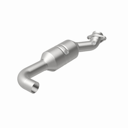 MagnaFlow Ford F-150 OEM Grade Federal / EPA Compliant Direct-Fit Catalytic Converter 52296 360 Degree Image Set