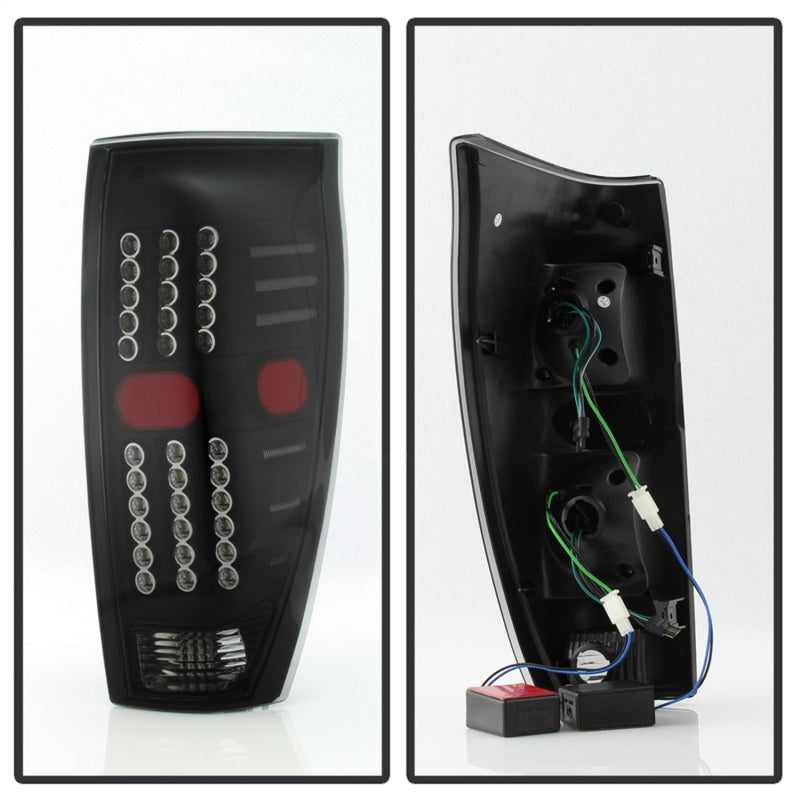 SPYDER xTune 02-06 Chevrolet Avalanche LED Tail Lights - Black Smoke (ALT-JH-CAV02-LED-BSM) 9036842 9036842 Photo - Unmounted