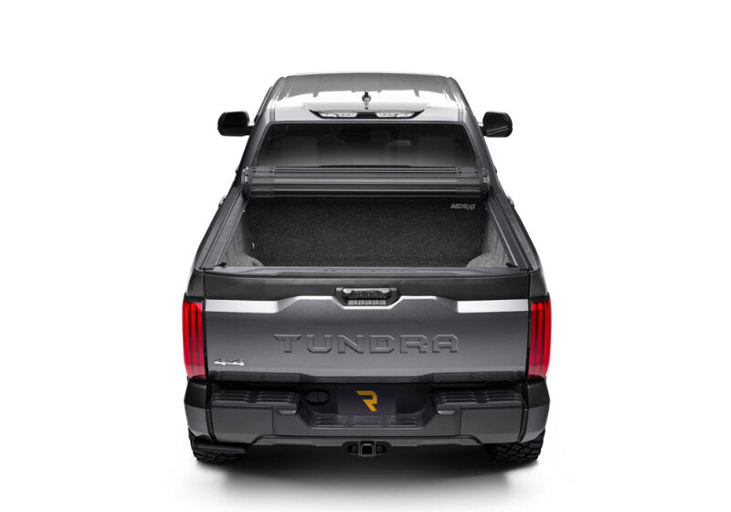 BAK Revolver X4ST Bed Cover 07- TUNDRA 6FT 6IN BED 80410RK 80410RK Photo - Mounted