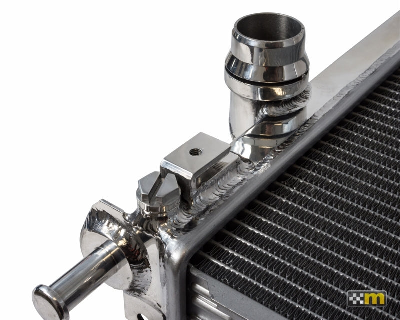 mountune 13-16 Ford Focus ST Triple Pass Radiator Upgrade MP2546-12020-AA1 MP2546-12020-AA1 Photo - Primary