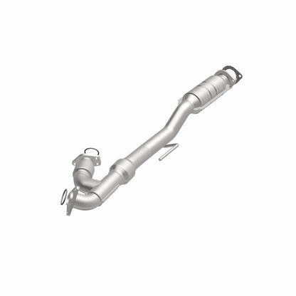MagnaFlow Nissan Altima California Grade CARB Compliant Direct-Fit Catalytic Converter 557190 360 Degree Image Set