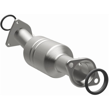 MagnaFlow Mazda CX-7 California Grade CARB Compliant Direct-Fit Catalytic Converter 5582223 Photo - out of package