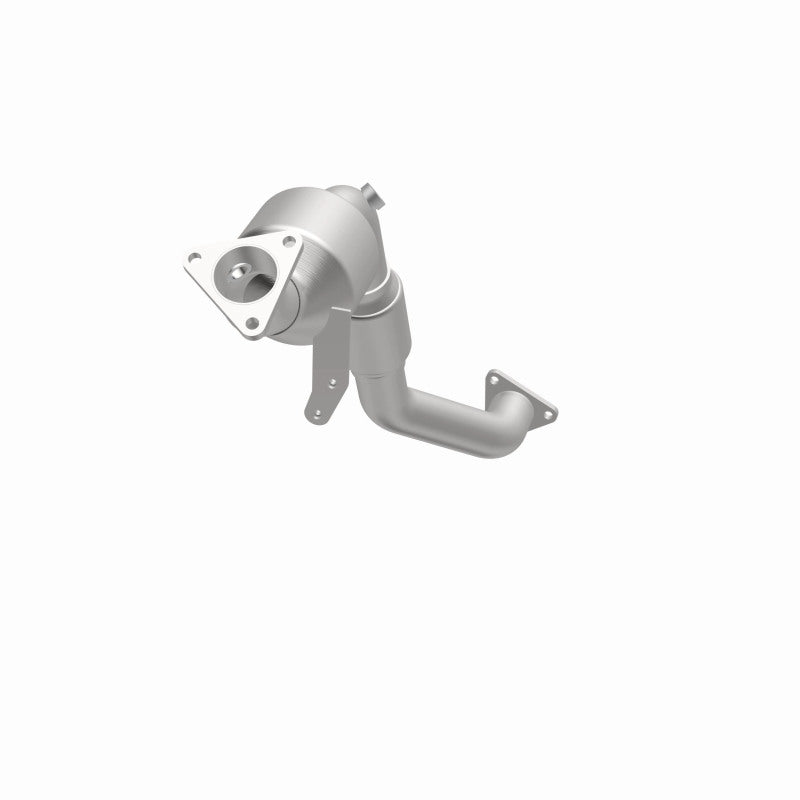 MagnaFlow OEM Grade Federal / EPA Compliant Direct-Fit Catalytic Converter 52585 360 Degree Image Set