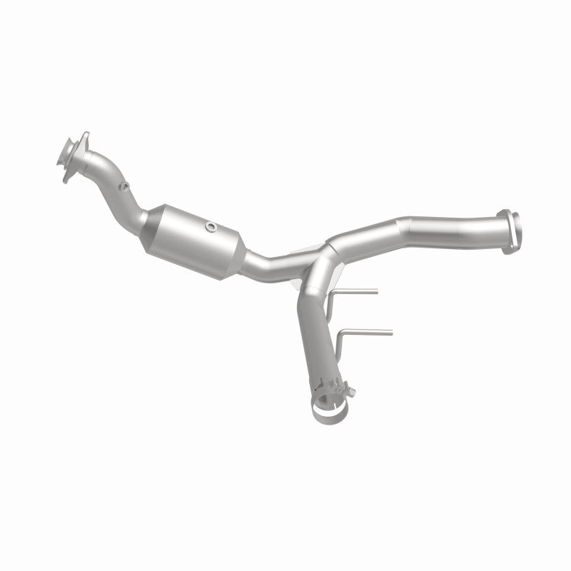 MagnaFlow Ford F-150 OEM Grade Federal / EPA Compliant Direct-Fit Catalytic Converter 21-475 360 Degree Image Set