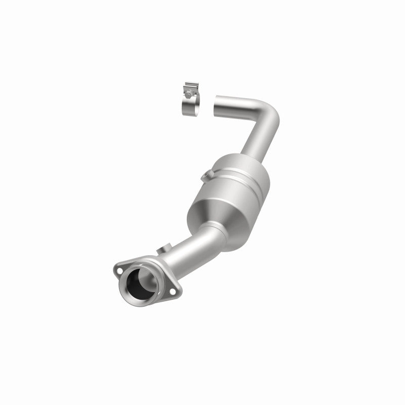 MagnaFlow Ford F-150 OEM Grade Federal / EPA Compliant Direct-Fit Catalytic Converter 52157 360 Degree Image Set