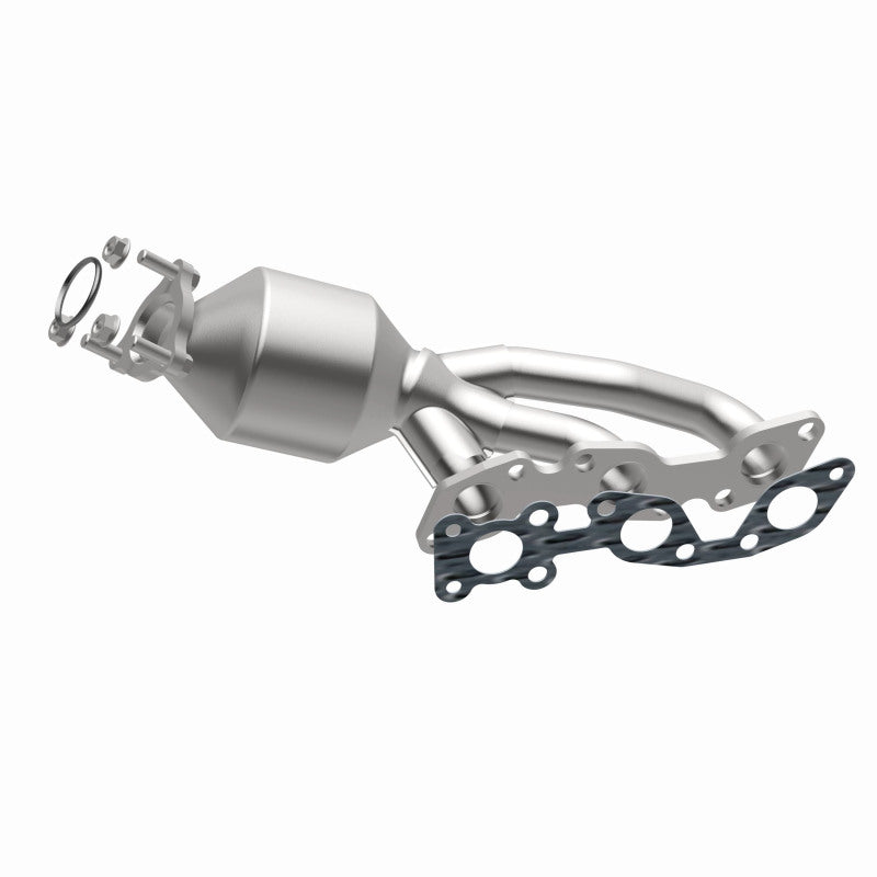 MagnaFlow Nissan HM Grade Federal / EPA Compliant Manifold Catalytic Converter 24381 360 Degree Image Set