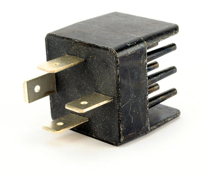 FAST Fuel Injection Relay 307043 Photo - Primary