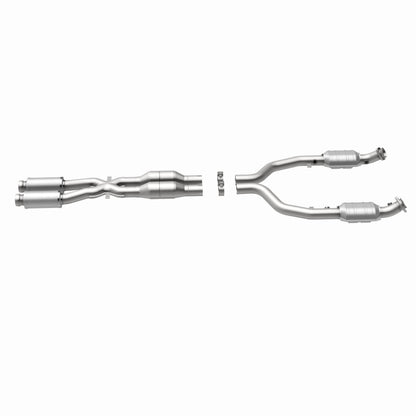 MagnaFlow BMW M3 California Grade CARB Compliant Direct-Fit Catalytic Converter 5411031 360 Degree Image Set