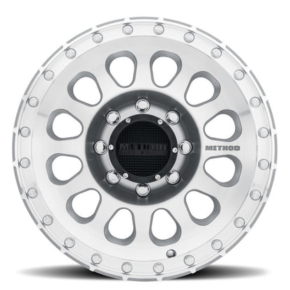 Method Race Wheels MR315 Wheel Machined / Clear Coat 18x9 +18 8x6.5 MR31589080318 Photo - Close Up