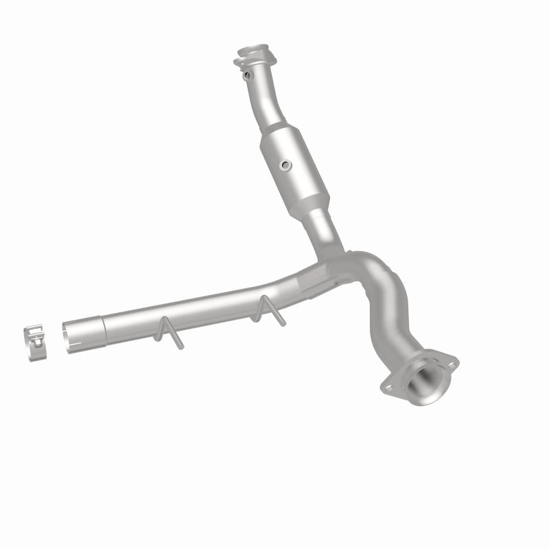 MagnaFlow Ford F-150 OEM Grade Federal / EPA Compliant Direct-Fit Catalytic Converter 21-470 360 Degree Image Set