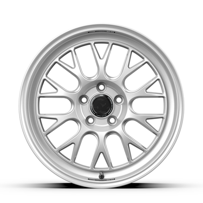 fifteen52 Holeshot RSR 18x8.5 5x112 42mm ET 57.1mm Center Bore Radiant Silver RSHRS-88551+42 RSHRS-88551+42 User 1