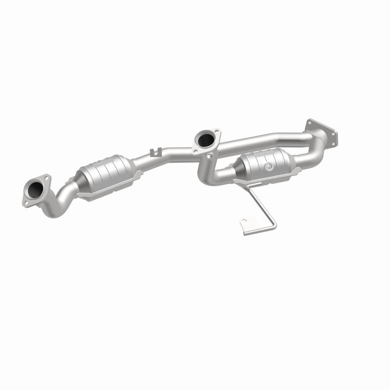 MagnaFlow Ford Windstar OEM Grade Federal / EPA Compliant Direct-Fit Catalytic Converter 49624 360 Degree Image Set