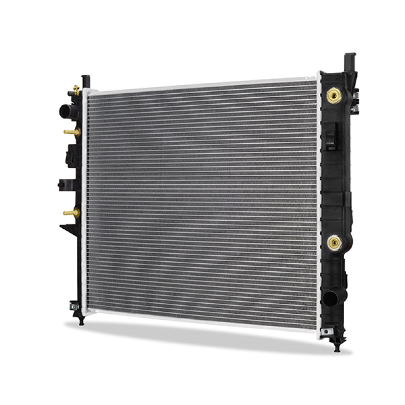 Mishimoto 1998 - 2002 Mercedes-Benz ML320 3.2L V6 Replacement Radiator R2190-AT Photo - Close Up