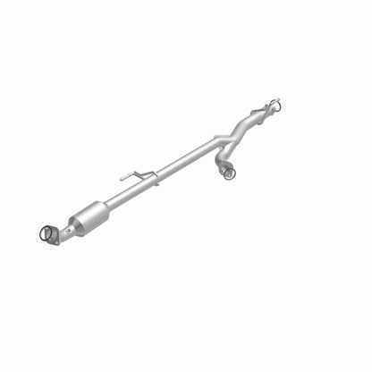 MagnaFlow Toyota Tundra OEM Grade Federal / EPA Compliant Direct-Fit Catalytic Converter 52573 360 Degree Image Set
