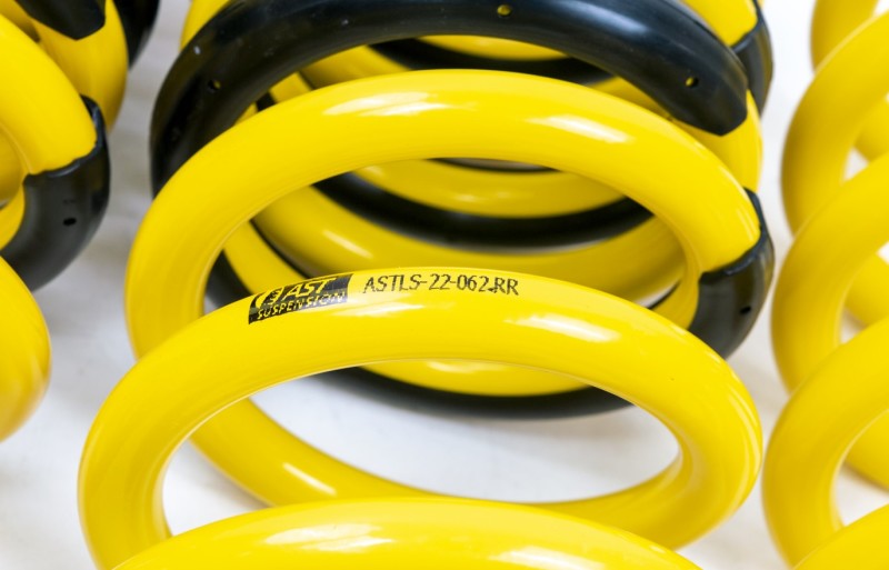 AST Suspension 18-21 Jeep Cherokee Trackhawk Lowering Springs - 1.1 inch front / 2.1 inch rear drop ASTLS-22-062