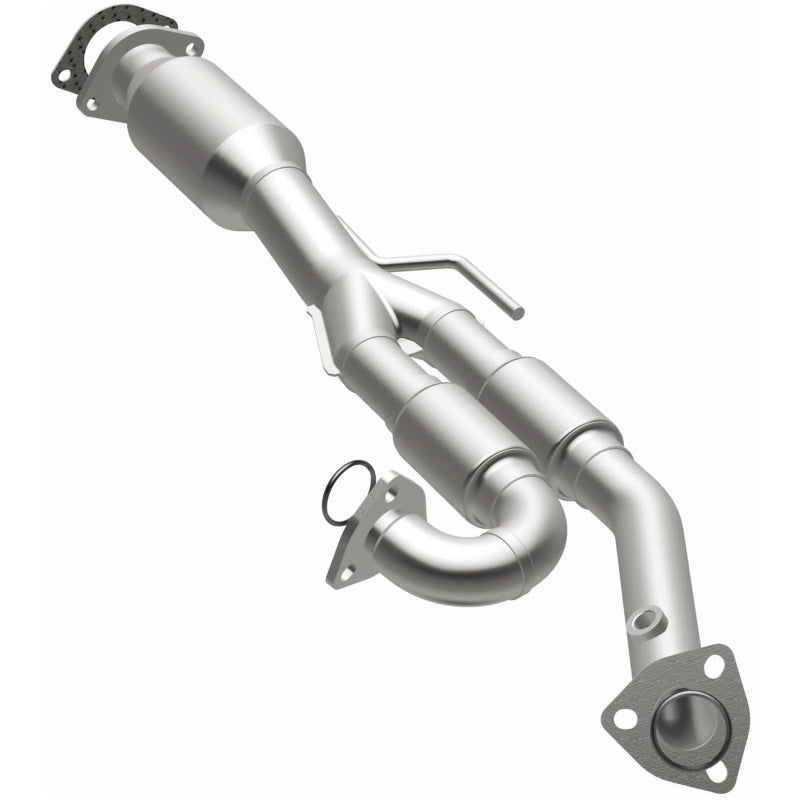 MagnaFlow Nissan OEM Grade Federal / EPA Compliant Direct-Fit Catalytic Converter 49710 Photo - out of package