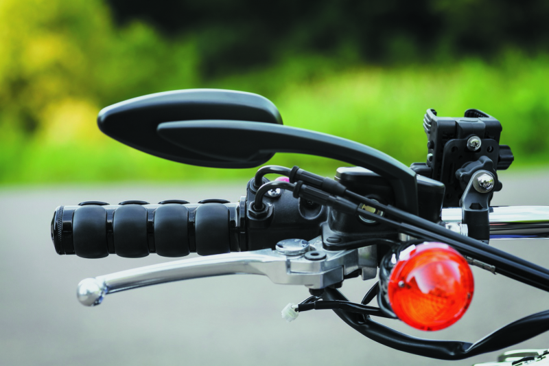 Kuryakyn Black Iso-Grip Triumph 6337 6337 User 1