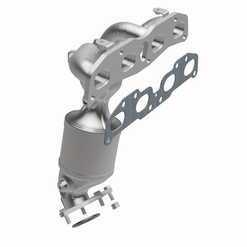 MagnaFlow Nissan California Grade CARB Compliant Manifold Catalytic Converter 5582295 360 Degree Image Set