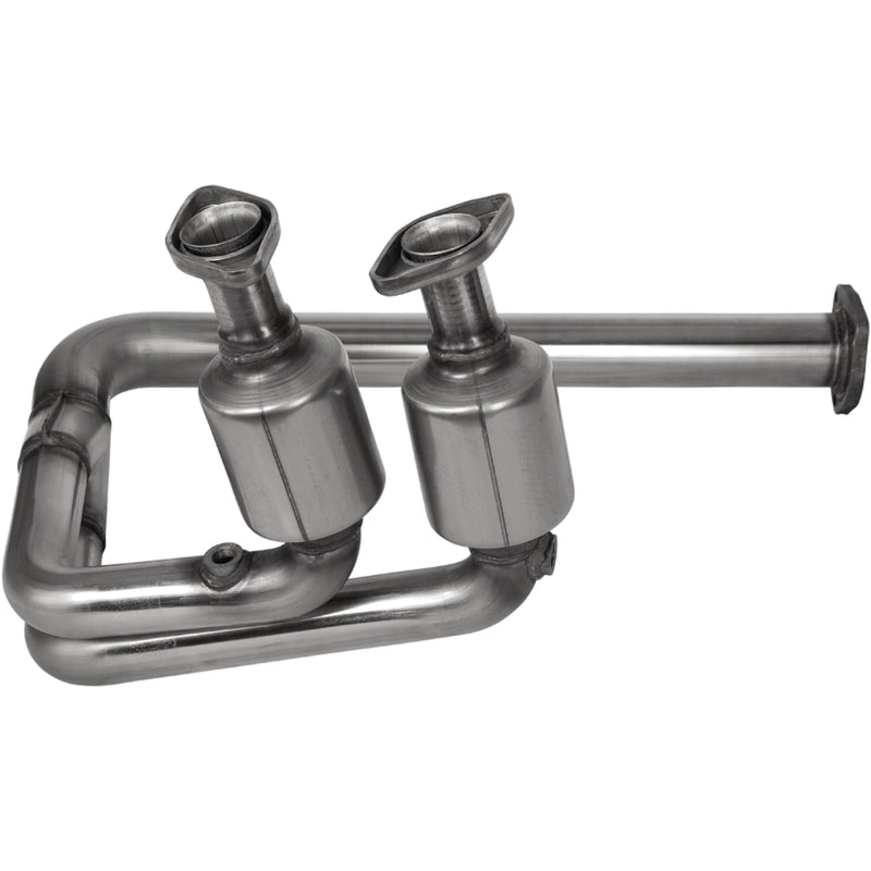 MagnaFlow Jeep Wrangler OEM Grade Federal / EPA Compliant Direct-Fit Catalytic Converter 49268 Photo - Primary