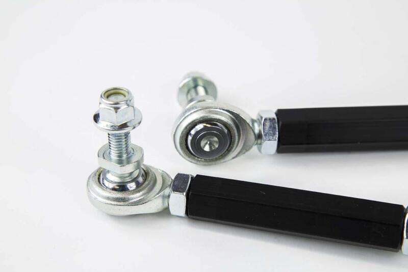 SPL Part GTR R35 Front/Rear Swaybar Endlinks SPL RE R35 Photo - out of package