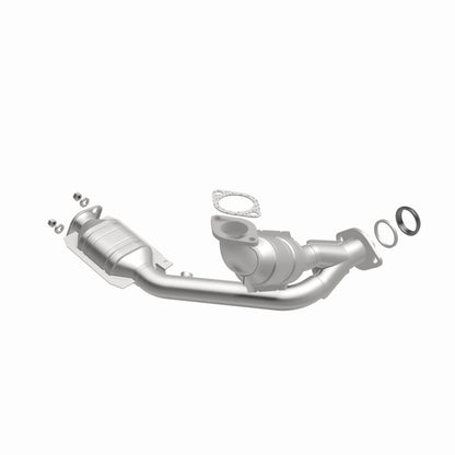 MagnaFlow Mitsubishi Montero HM Grade Federal / EPA Compliant Direct-Fit Catalytic Converter 24233 360 Degree Image Set