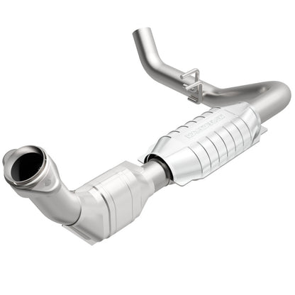 MagnaFlow OEM Grade Federal / EPA Compliant Direct-Fit Catalytic Converter 51695 Photo - Primary