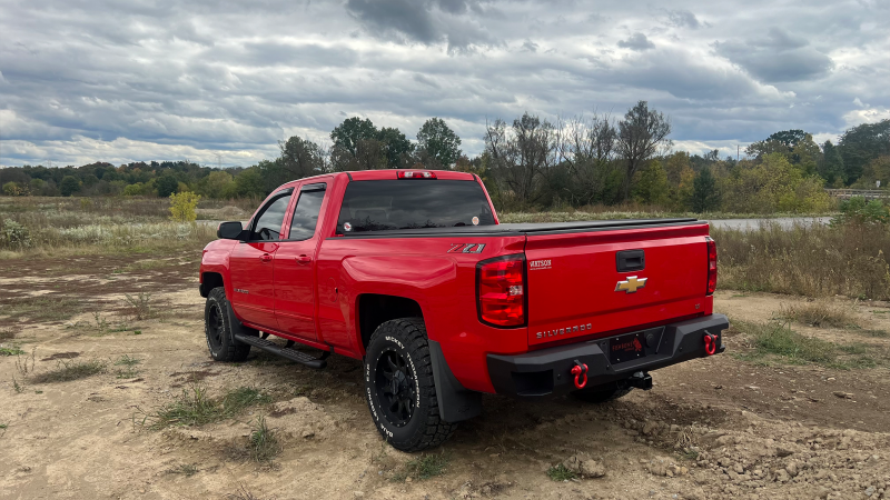 Fishbone Offroad 07-18 Chevrolet Silverado 1500/2500/3500 Double Cab Oval Side Steps -Black Textured FB21382 FB21382 Photo - lifestyle view