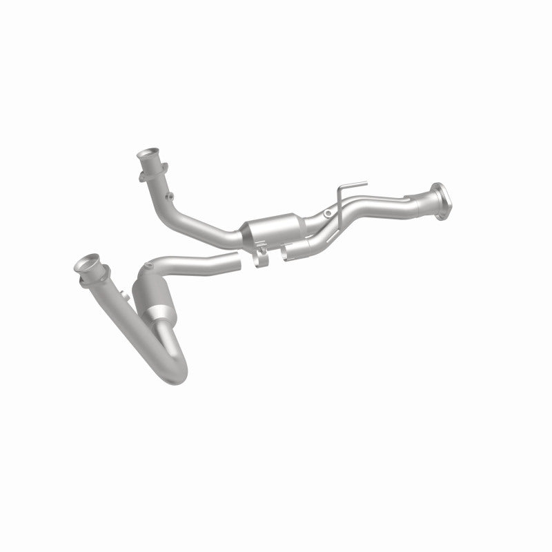 MagnaFlow Jeep HM Grade Federal / EPA Compliant Direct-Fit Catalytic Converter 24473 360 Degree Image Set