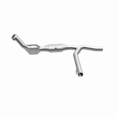 MagnaFlow Ford HM Grade Federal / EPA Compliant Direct-Fit Catalytic Converter 93153 360 Degree Image Set