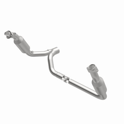 Magnaflow 2006 Dodge Ram 1500 5.7L Direct Fit Catalytic Converter 4651711 4651711 360 Degree Image Set