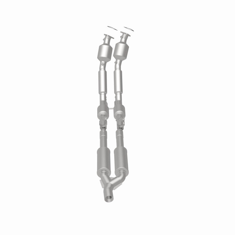 MagnaFlow Volkswagen Passat California Grade CARB Compliant Direct-Fit Catalytic Converter 551799 360 Degree Image Set