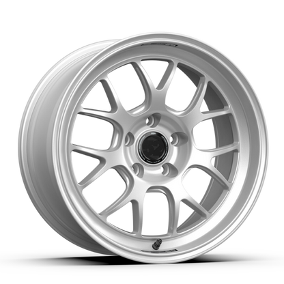 fifteen52 Apex RSR 18x9.5 5x120 22mm ET 72.56mm Center Bore Radiant Silver RSARS-89552+22 RSARS-89552+22 User 1