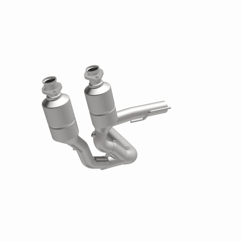 MagnaFlow Jeep Grand Cherokee OEM Grade Federal / EPA Compliant Direct-Fit Catalytic Converter 49744 360 Degree Image Set